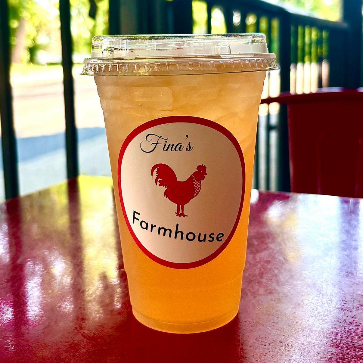 ICED WHITE PEACH GREEN TEA LG..